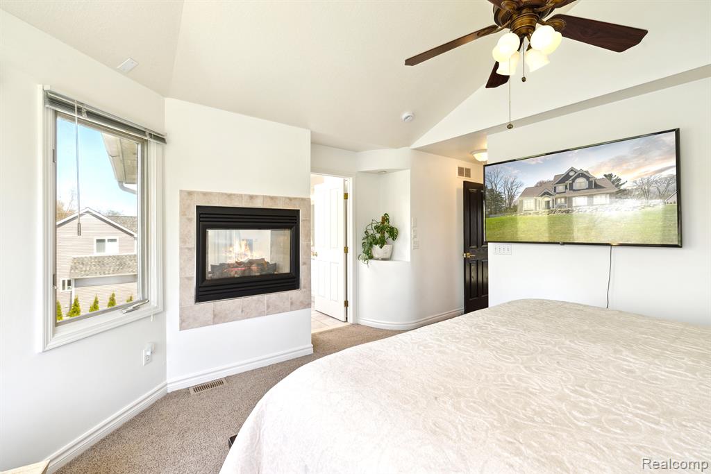 7520 FAIRVIEW Drive, Goodrich Vlg, MI — Photo 26