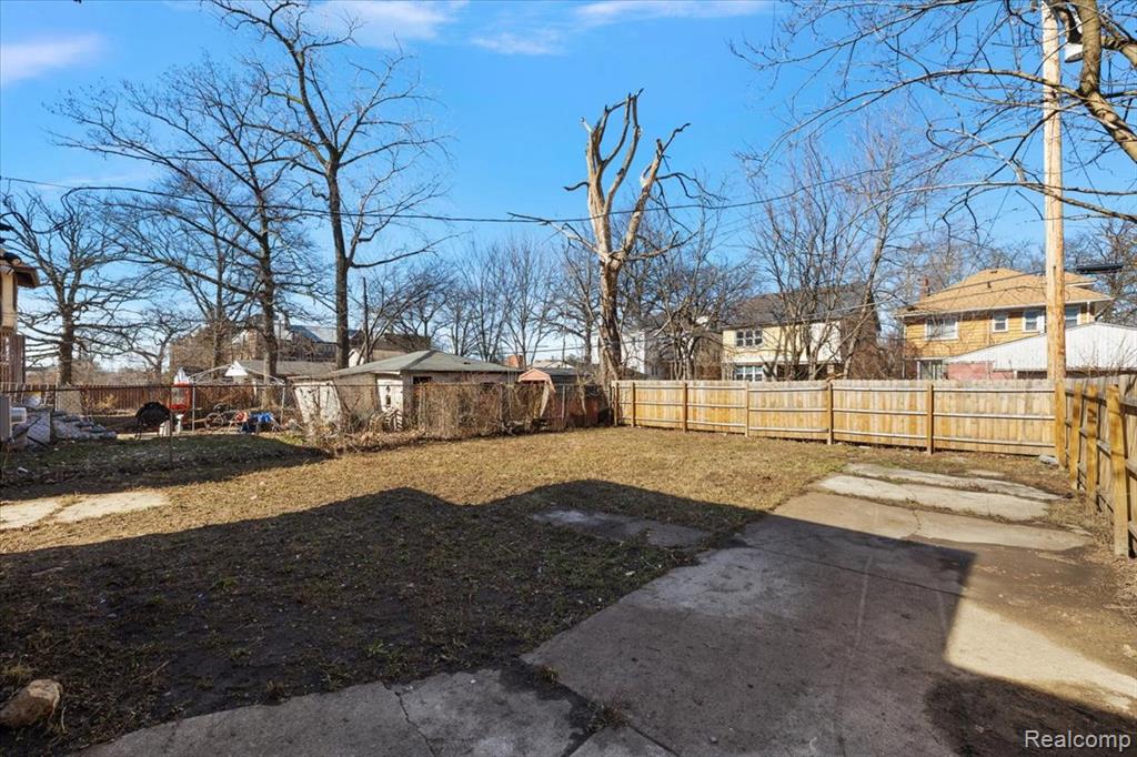2220 Collingwood Street, Detroit, MI 48206 — Photo 43
