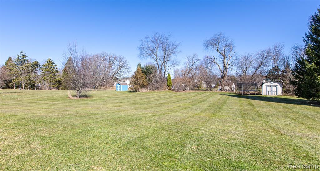 4930 Fox Chase Drive, White Lake, MI 48383 — Photo 52