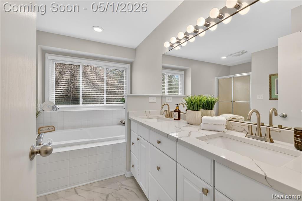 6153 Rosewood Parkway, White Lake, MI 48383 — Photo 19