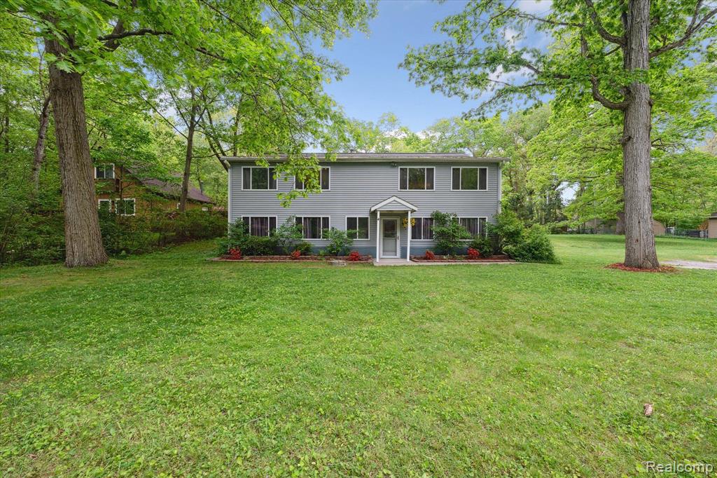 6544 Woodland Road, Whitmore Lake, MI 48189 — Photo 3