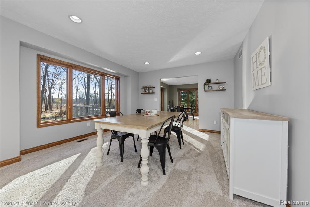 11535 Lancelot Lane, Pinckney, MI 48169 — Photo 27
