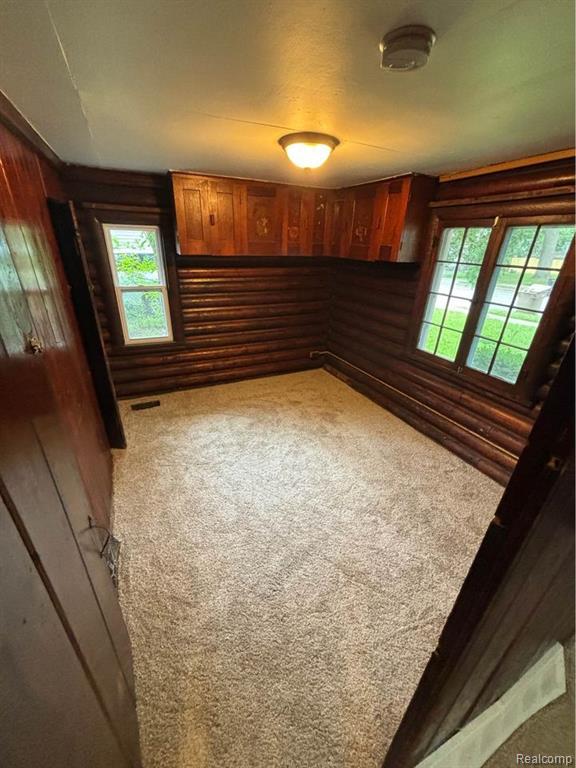 670 SCOTTWOOD Street, Pontiac, MI 48340 — Photo 4