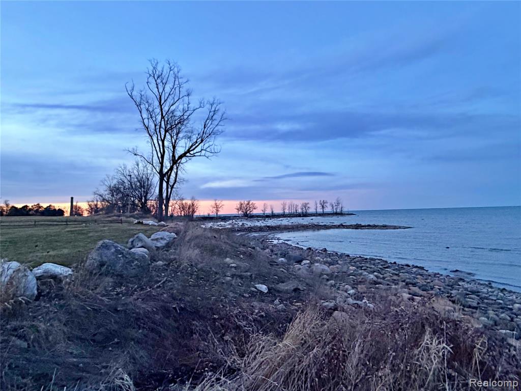 V/L Huron Street, MI — Photo 9