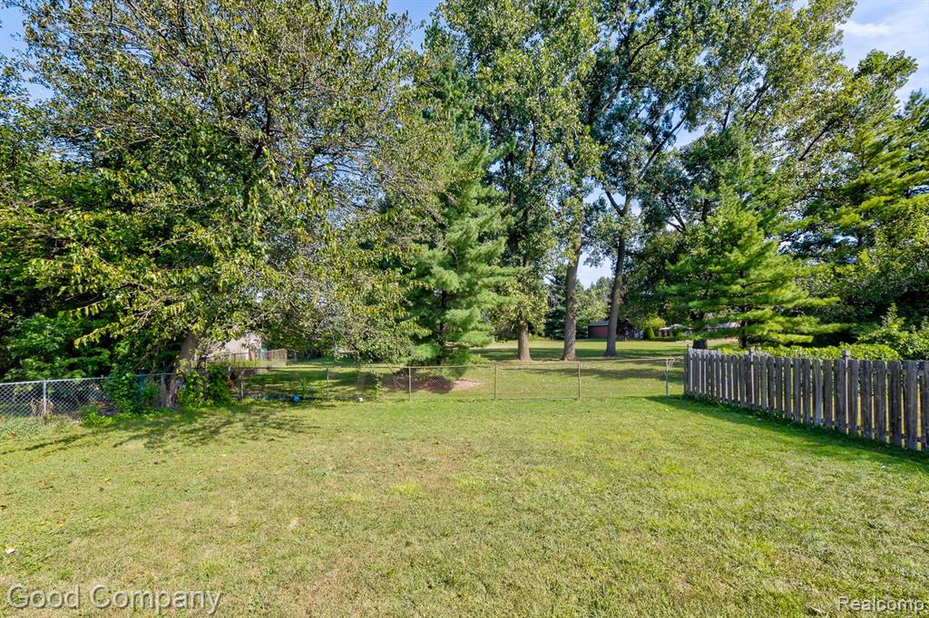 41490 Hanford Road, Canton, MI 48187 — Photo 46