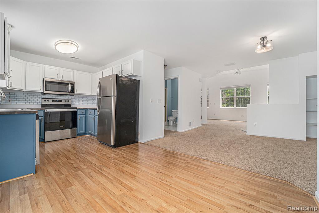 170 Allenhurst Avenue, Royal Oak, MI 48067 — Photo 8