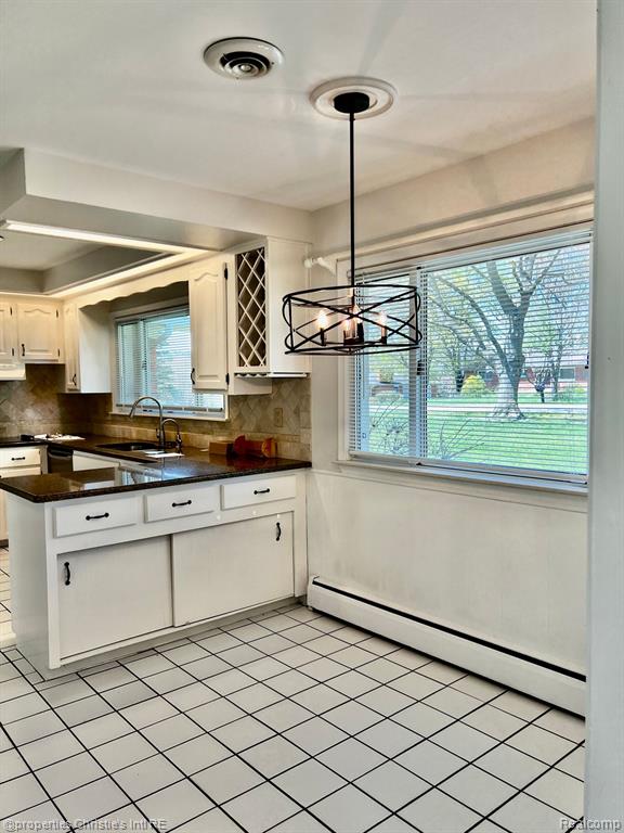 850 HELSTON Road, Bloomfield Hills, MI 48304 — Photo 3