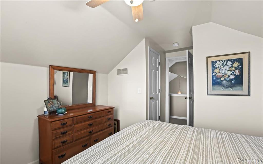 43576 Yorkville Drive, Canton, MI 48188 — Photo 10