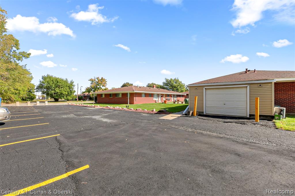 7305 Arno Avenue, Allen Park, MI 48101 — Photo 8
