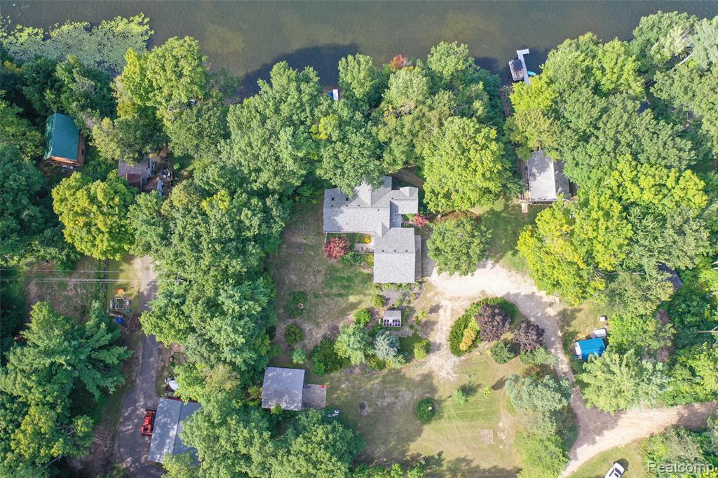 6125 White Sands Drive, Marathon, MI 48464 — Photo 23