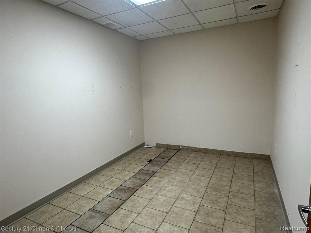 9001 Wayne Road, Livonia, MI 48150 — Photo 9
