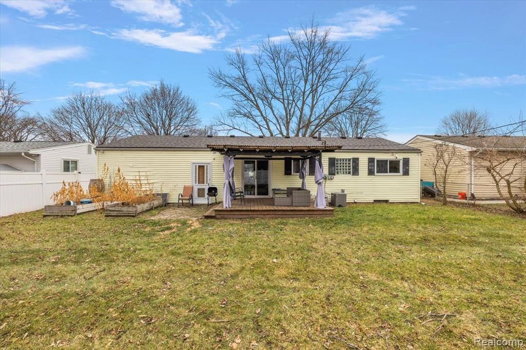 41859 Betley Drive, Sterling Heights, MI 48313 — Photo 31