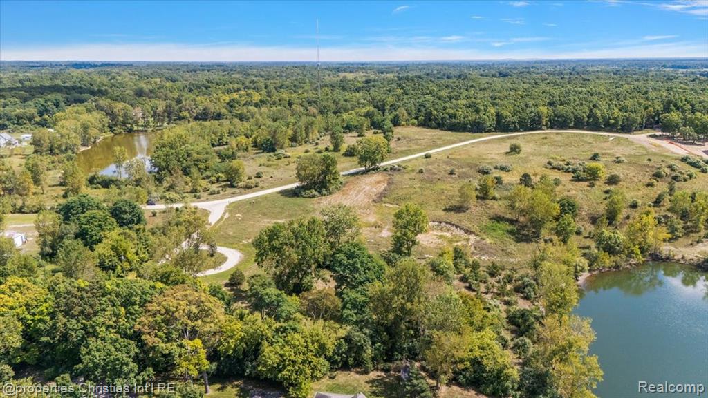 5664 Stone Valley Drive, Ann Arbor, MI 48105 — Photo 10