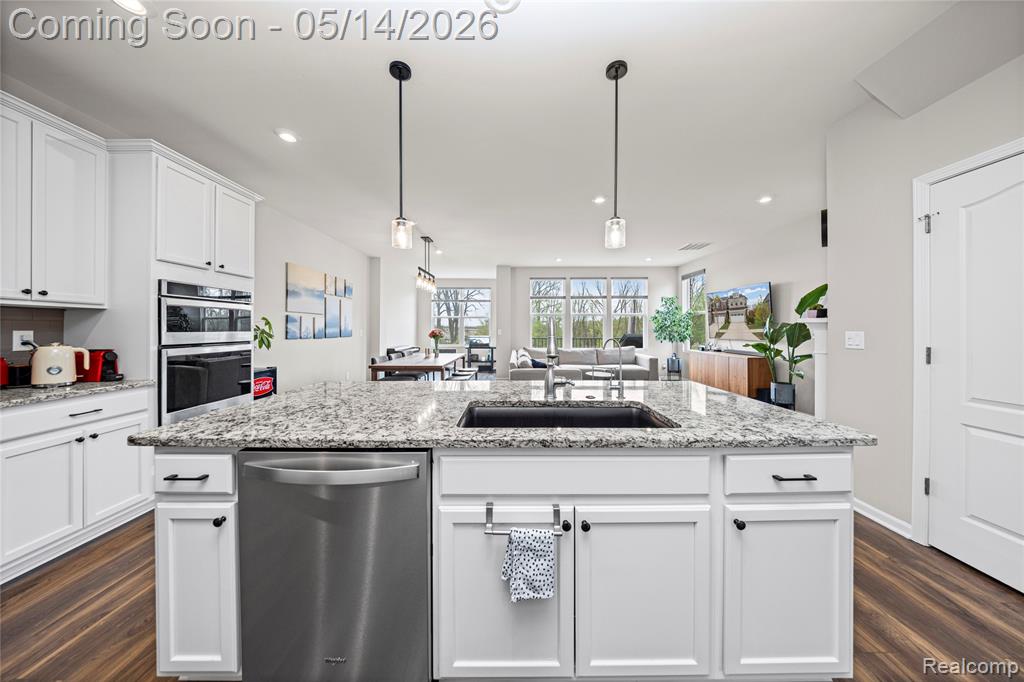 43235 Heron Drive, Novi, MI — Photo 17