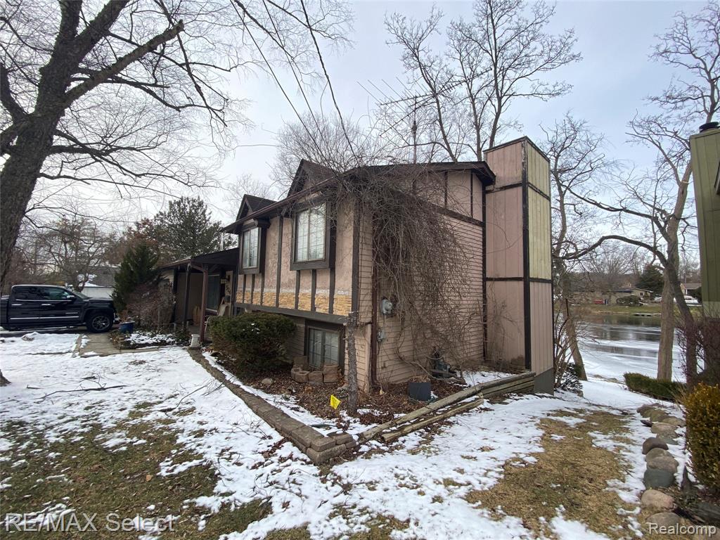 524 W Huron Street, Milford, MI 48381 — Photo 9