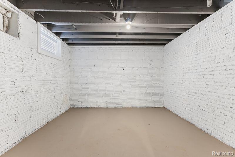 53 MILLER Street, Mount Clemens, MI 48043 — Photo 38
