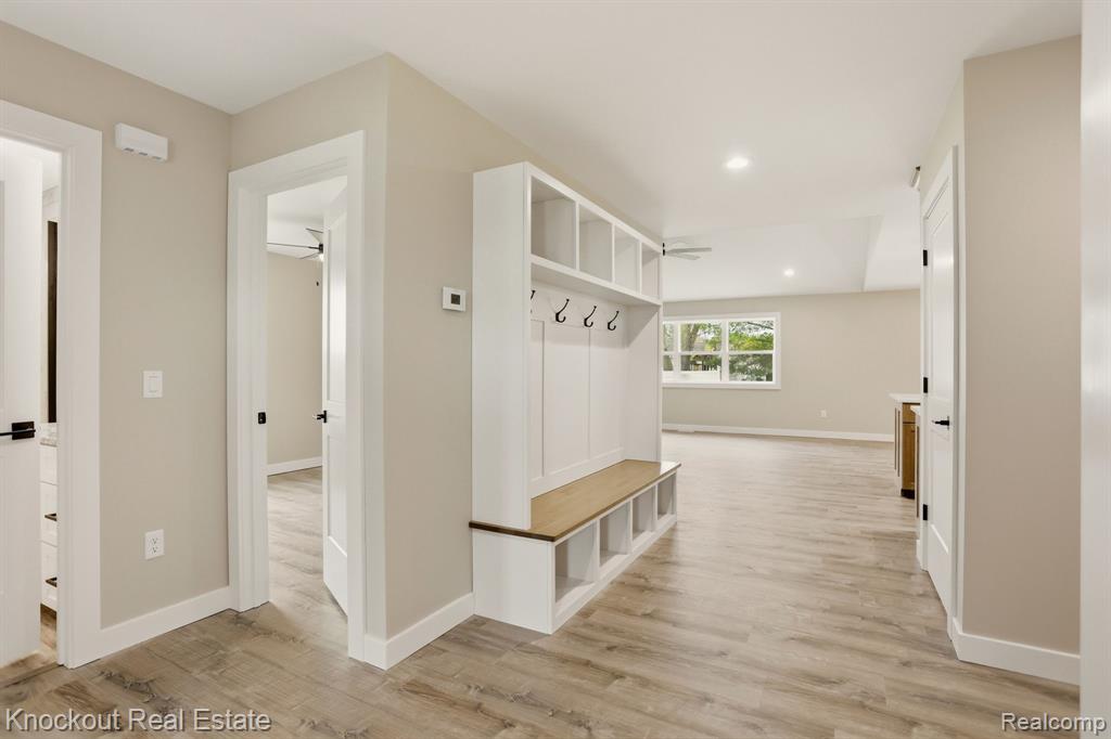 12095 Country Run Drive, Birch Run, MI 48415 — Photo 9