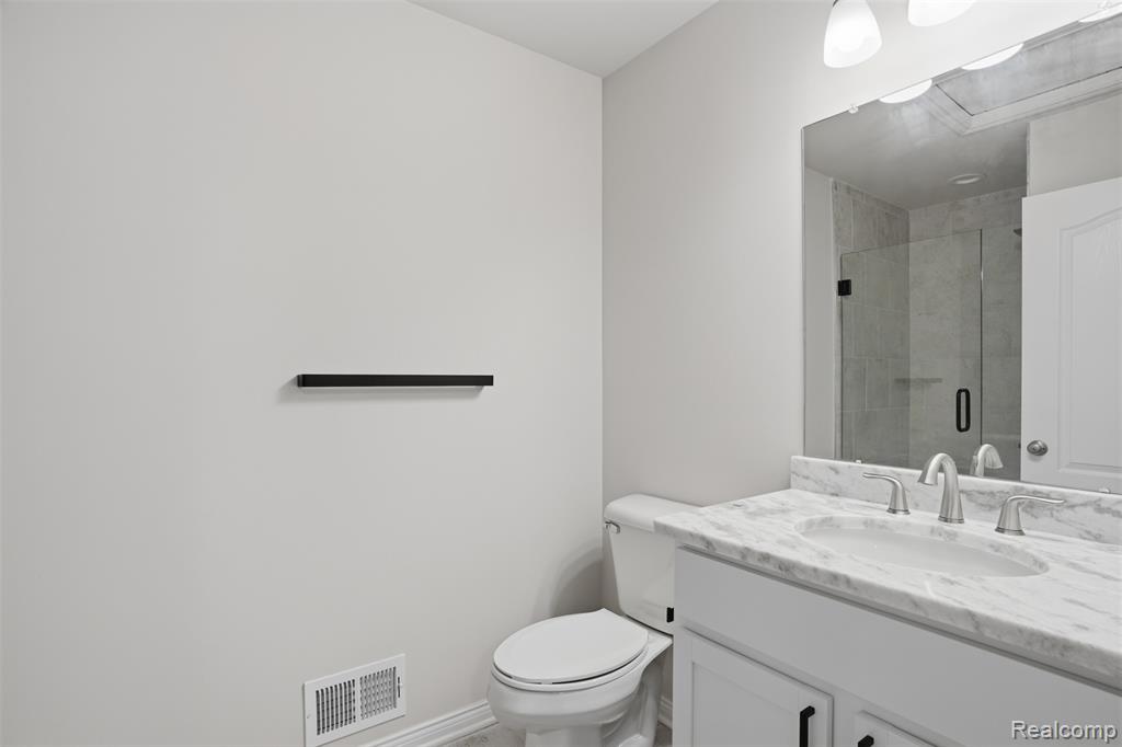 33806 Au Sable Drive, 38, New Baltimore, MI 48047 — Photo 29