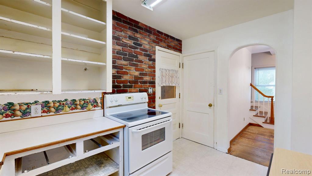 4455 N Genesee Road, Flint, MI 48506 — Photo 10