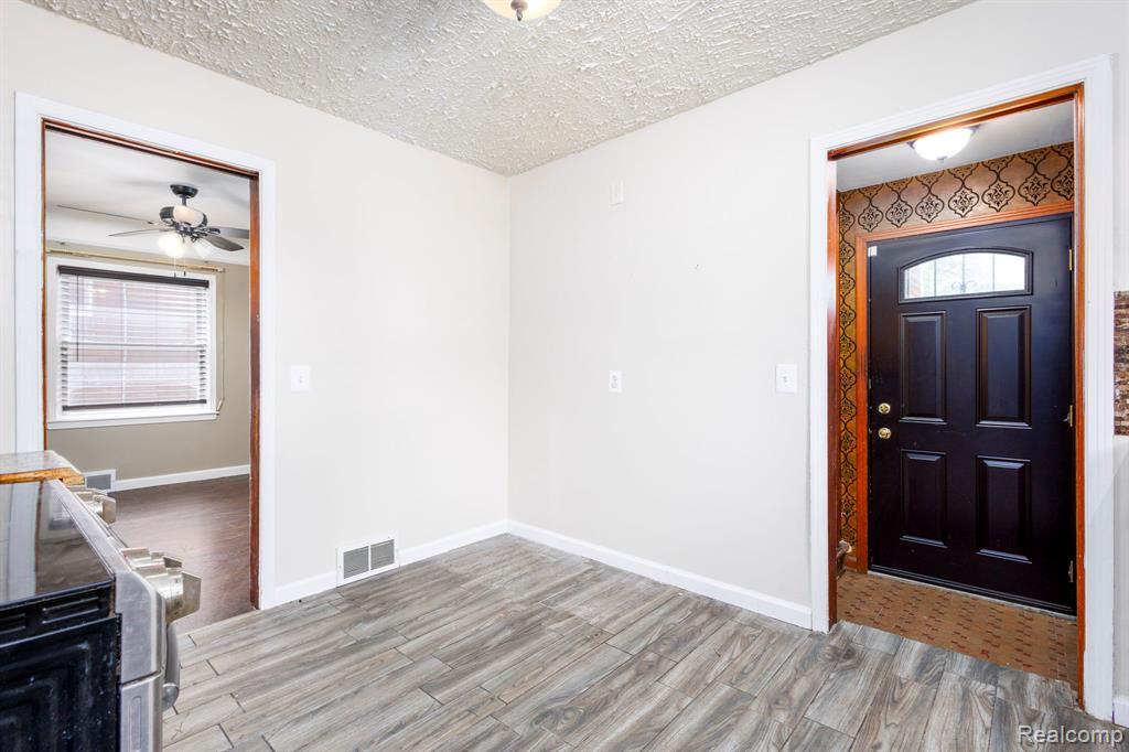 8360 FREDA Street, Detroit, MI 48204 — Photo 14