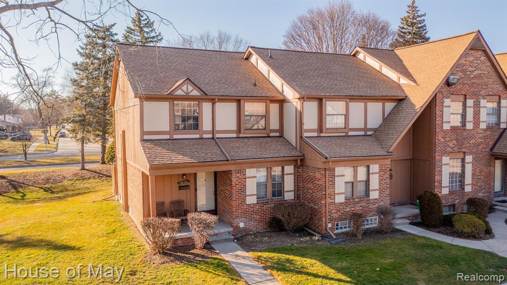 28601 REGENT N, Southfield, MI 48076 — front exterior