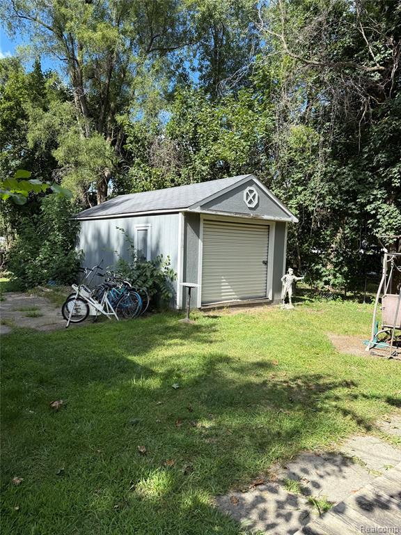 35 East Street, Oxford, MI 48371 — Photo 12