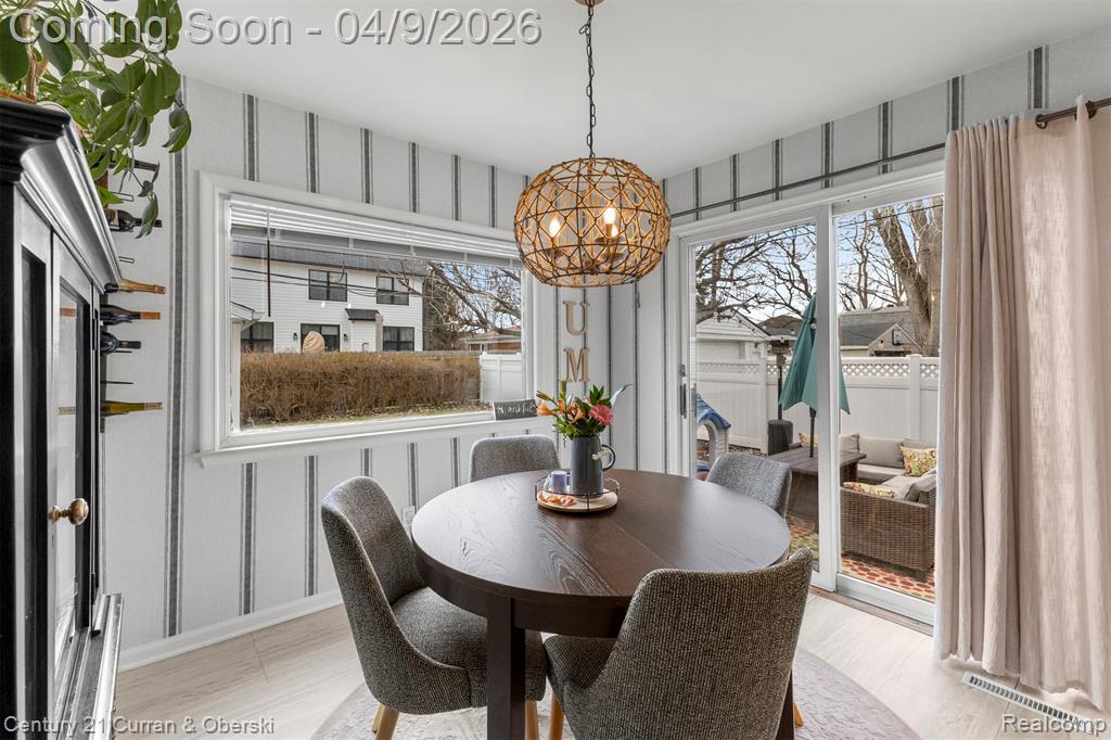 401 Walnut Avenue, Royal Oak, MI 48073 — Photo 20