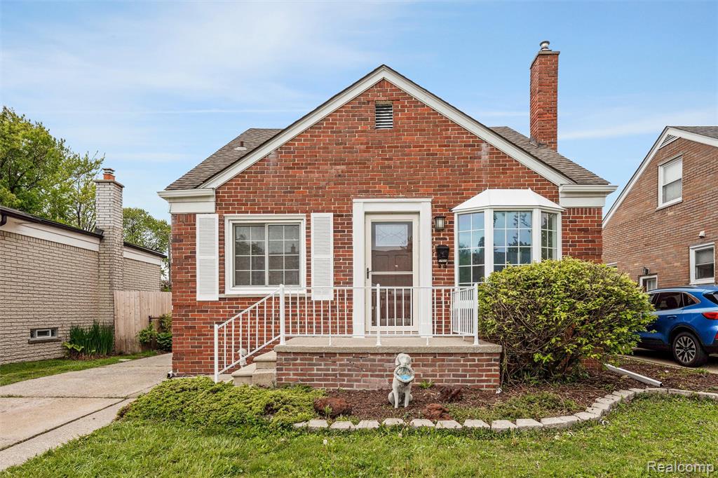 27935 Grant Street, Saint Clair Shores, MI 48081 — Photo 2