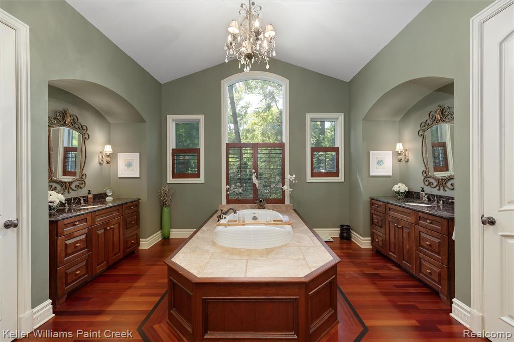 22220 E River Road, Grosse Ile, MI 48138 — Photo 31