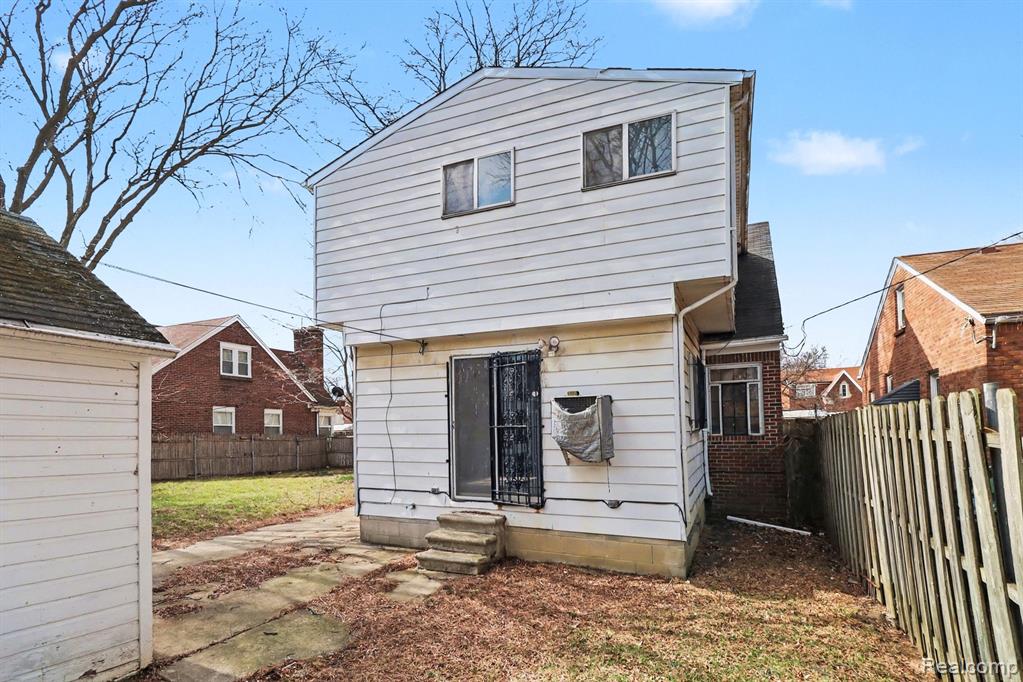8594 Cloverlawn Street, Detroit, MI 48204 — Photo 27