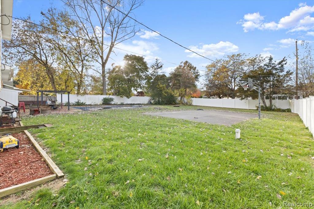 5340 N Georgetown Road, Grand Blanc, MI 48439 — Photo 40