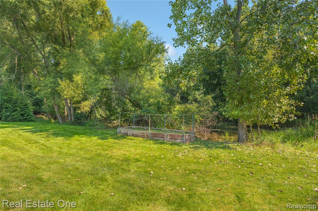 6210 Orchard Woods Drive, West Bloomfield, MI 48324 — Photo 62