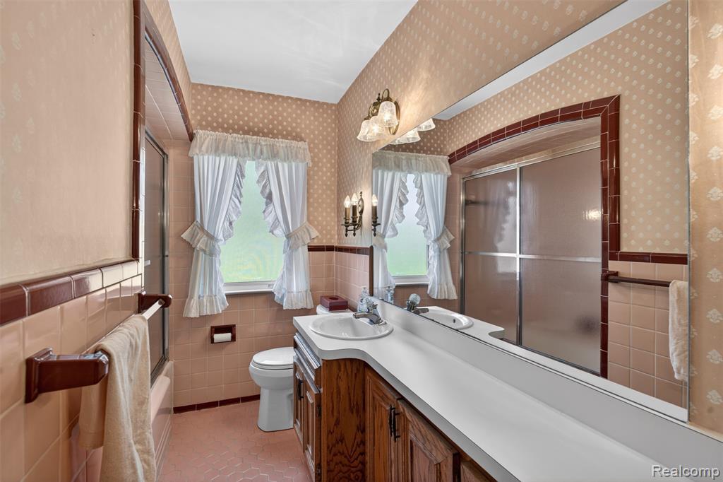 15623 Millar Road, Clinton Twp, MI 48036 — Photo 28