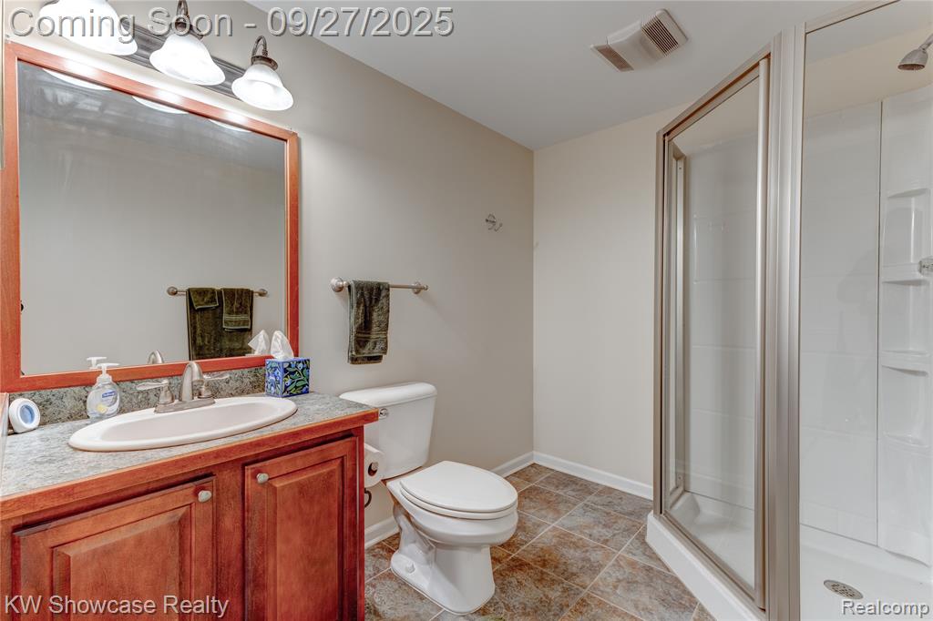 778 Knolls Landing Drive, Milford, MI 48381 — Photo 34