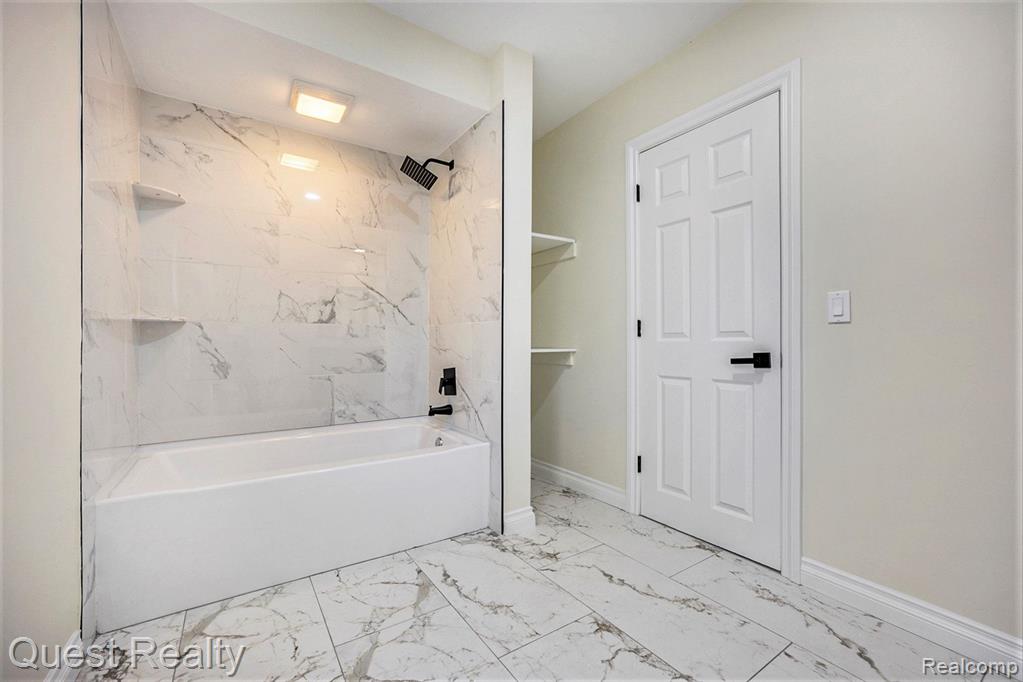 9 Hubbard, Mount Clemens, MI 48043 — Photo 15