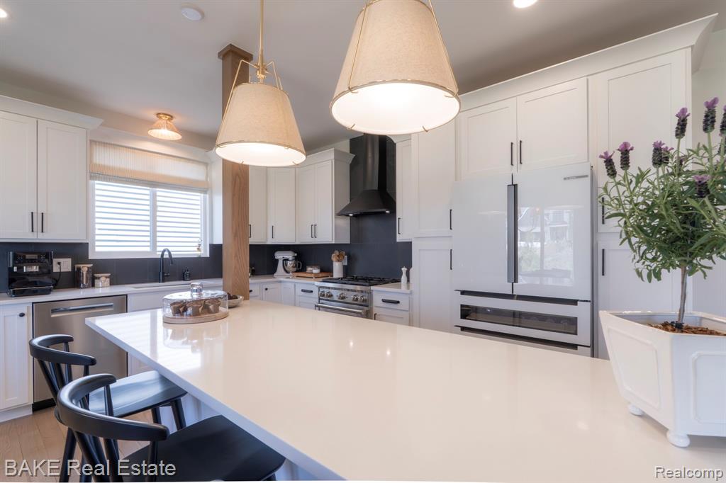 205 Mountain View Lane, Milford, MI 48381 — Photo 15