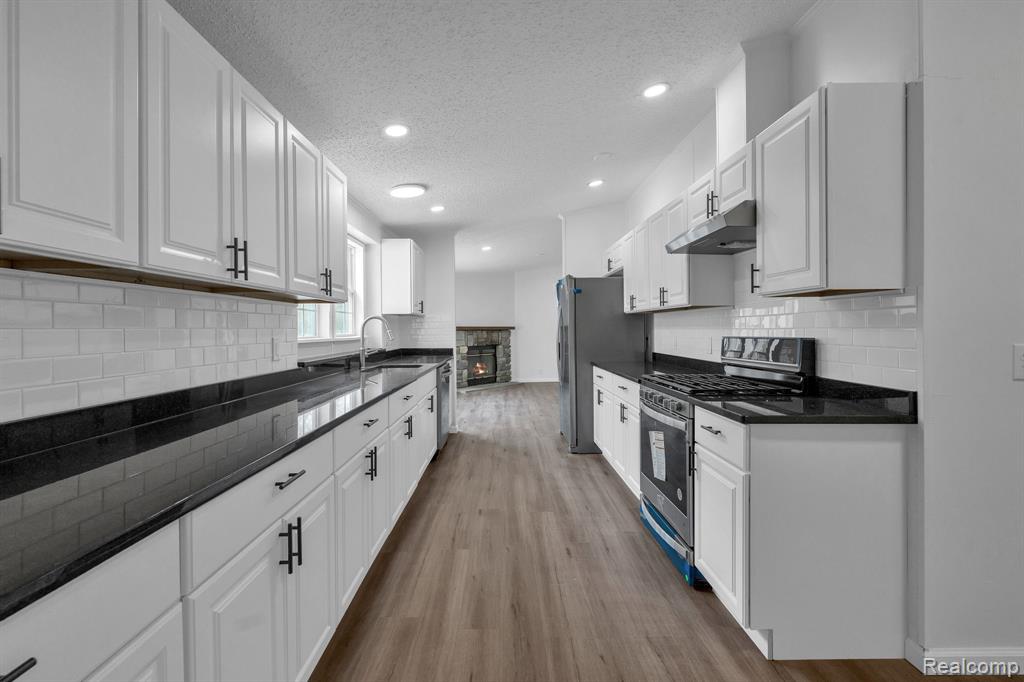 36085 Wick Road, Romulus, MI 48174 — Photo 28