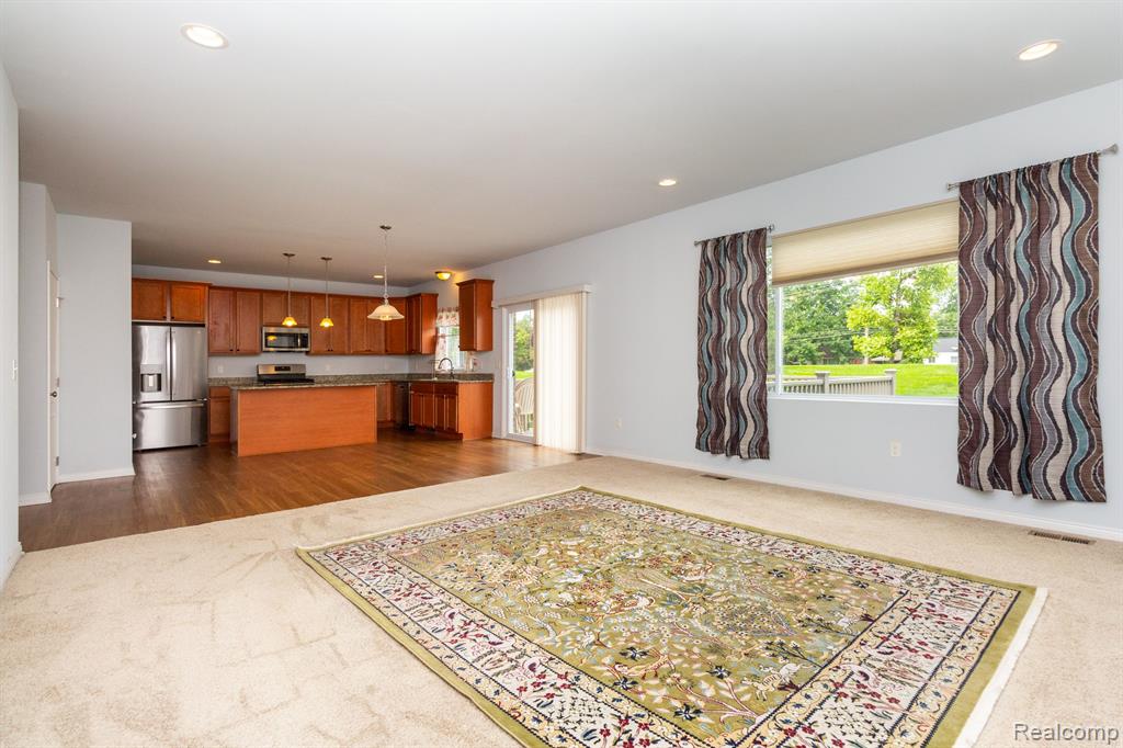 5325 BRADMORE Lane, Warren, MI 48092 — Photo 12