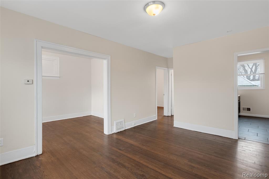 8451 Navy Street, Detroit, MI 48209 — Photo 6