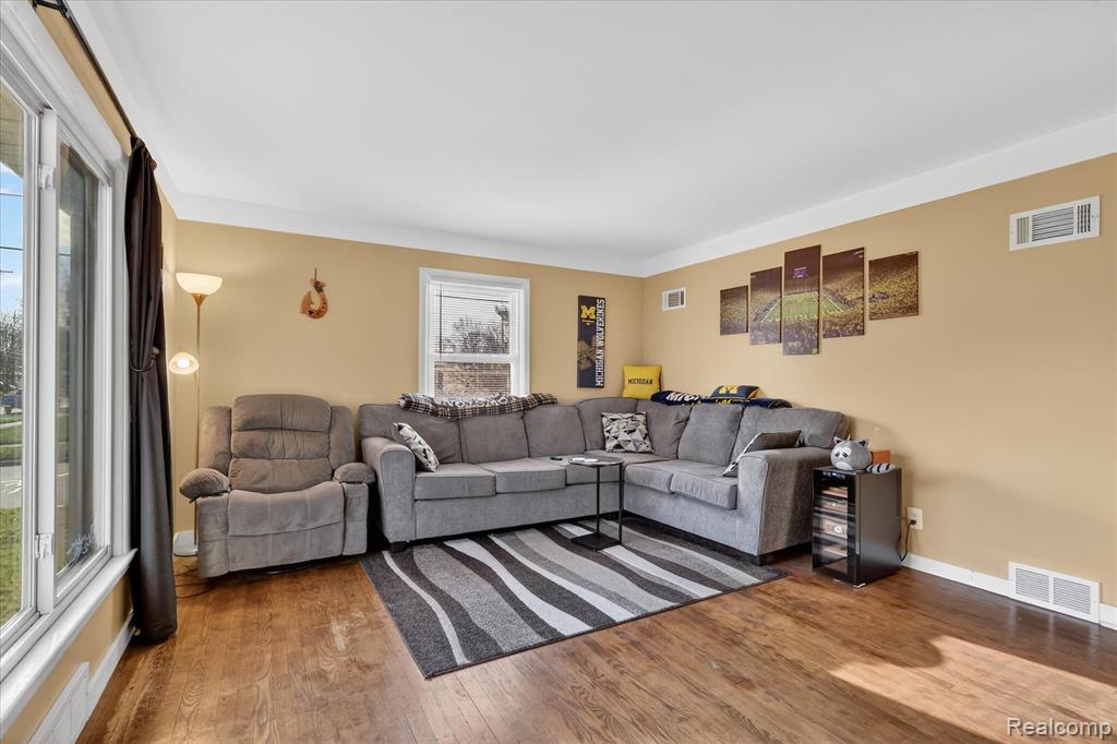 959 Blanchard Street SW, Wyoming, MI 49509 — Photo 4