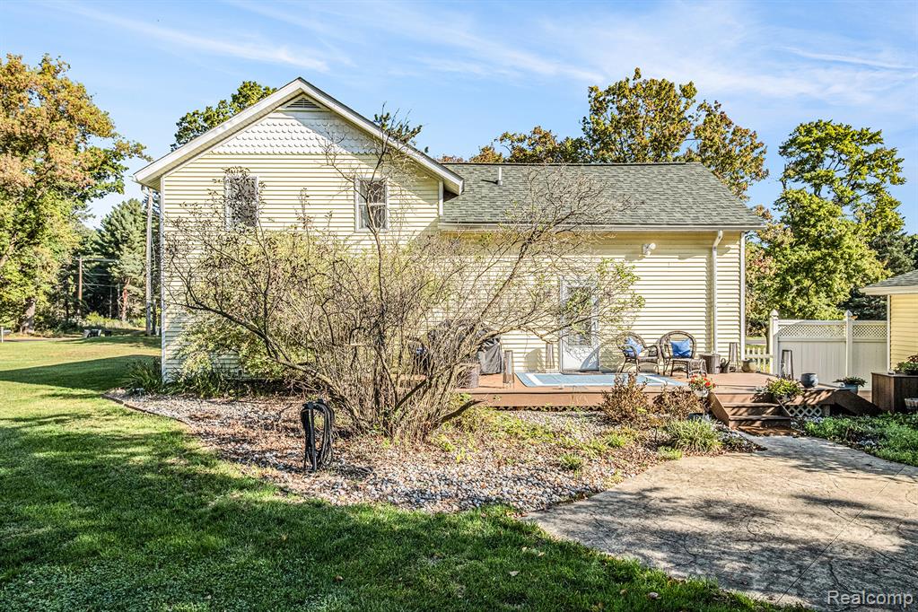 11499 Silver Lake Road, Byron, MI 48418 — Photo 19