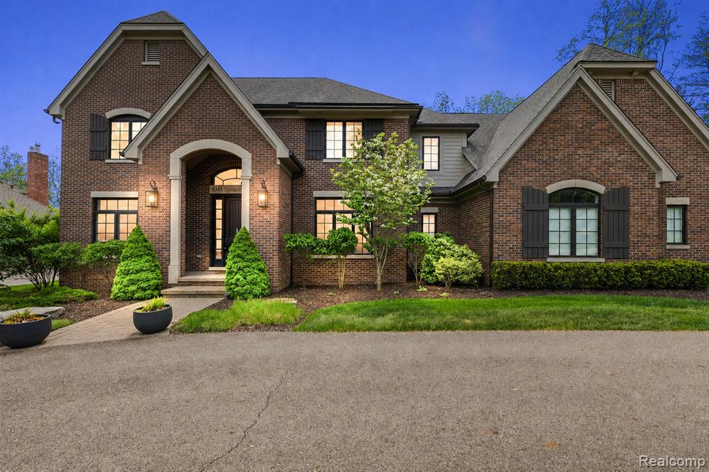 4345 SPRUCE HILL Lane, Bloomfield Hills, MI 48301