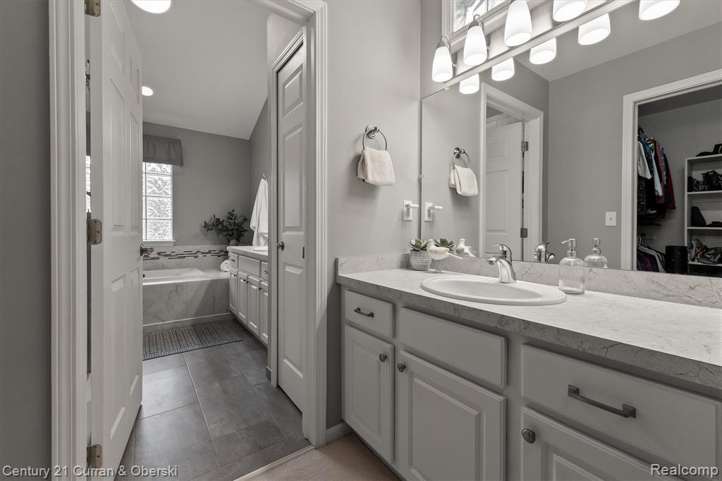 781 Pheasant Run West Drive, Wixom, MI 48393 — Photo 30