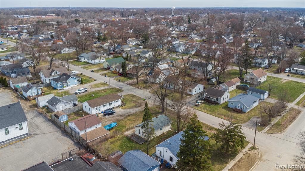 1377 Allen Street, Burton, MI 48529 — Photo 20