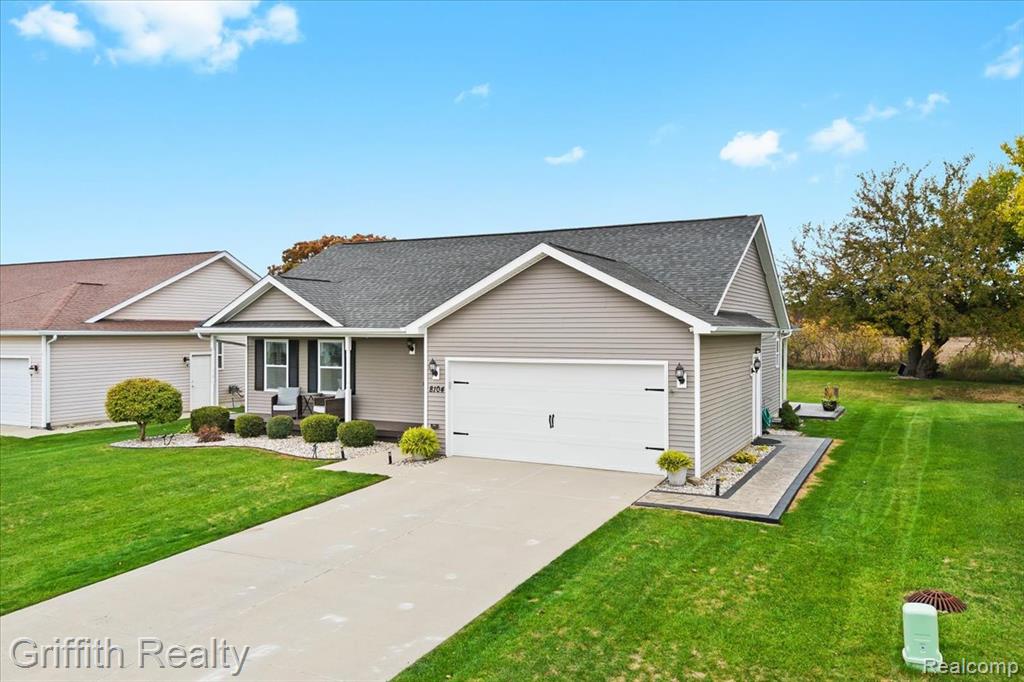 8104 Eagle Ridge Lane, Fowlerville, MI 48836 — Photo 36