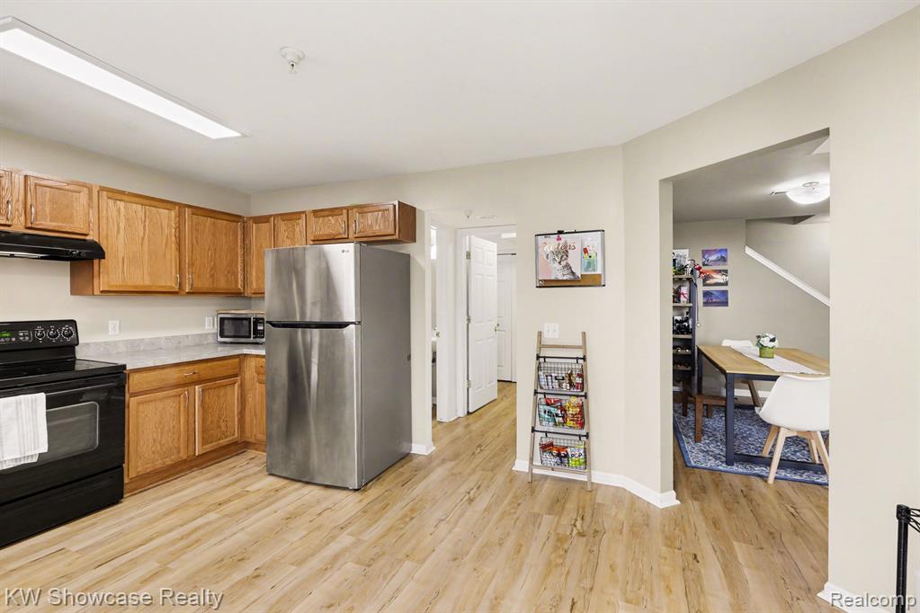 9519 Lakeside Drive, 91, Ypsilanti, MI 48197 — Photo 12