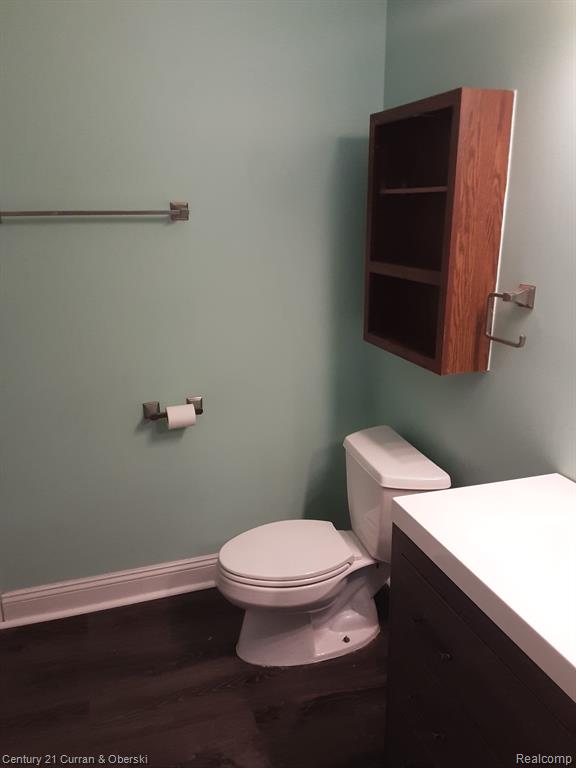 41279 S WOODBURY GREEN Drive, Belleville, MI 48111 — Photo 31