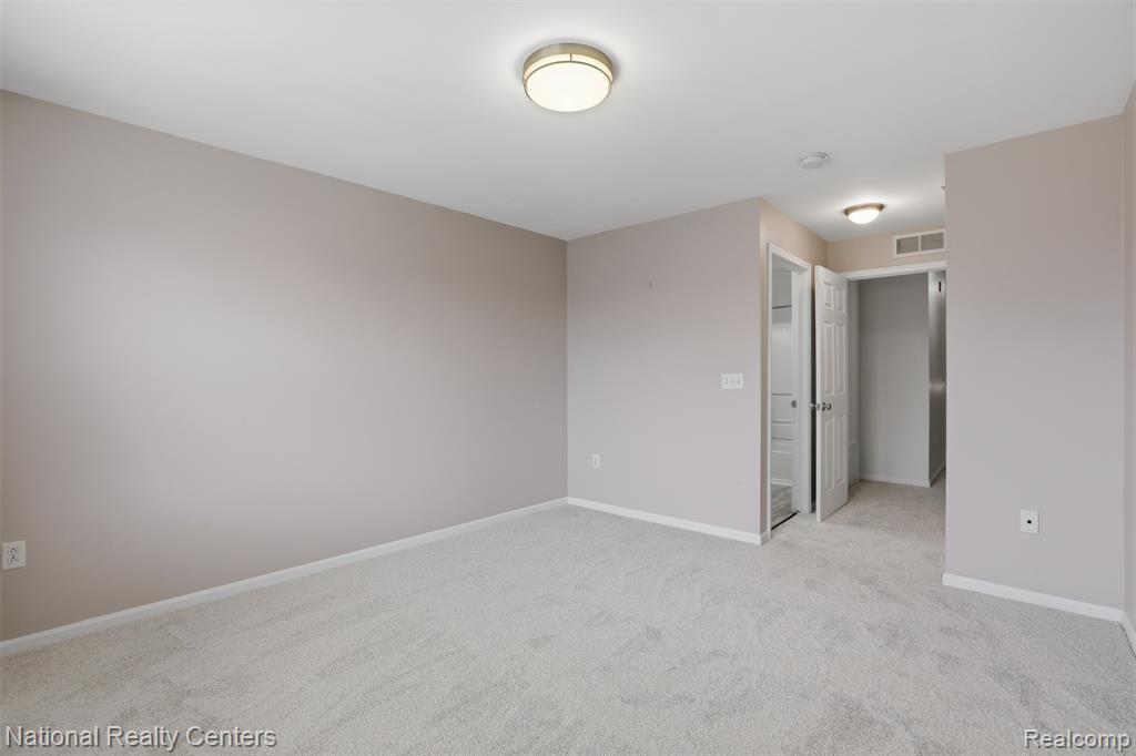 39647 Springwater Drive, Northville, MI 48168 — Photo 21