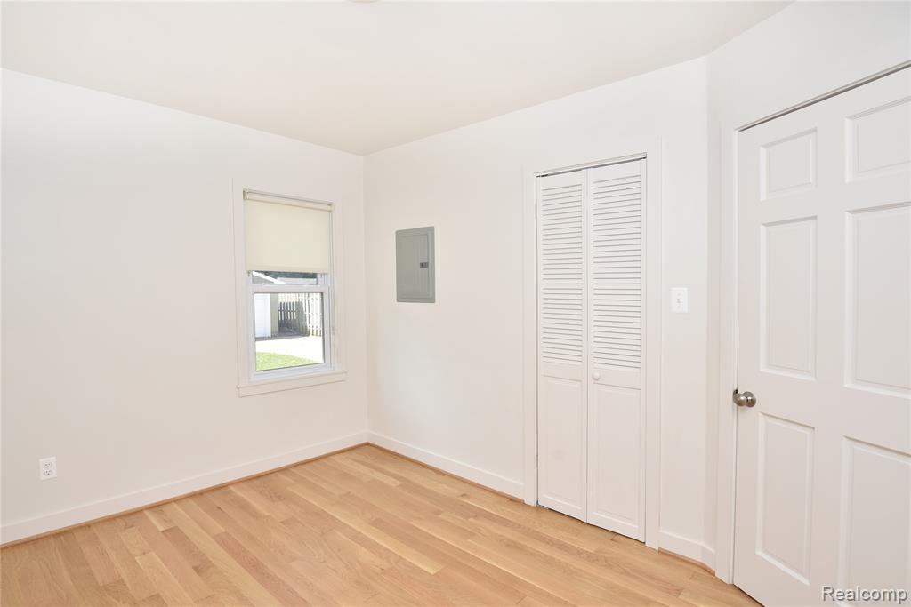 710 Donald Avenue, Royal Oak, MI 48073 — Photo 17