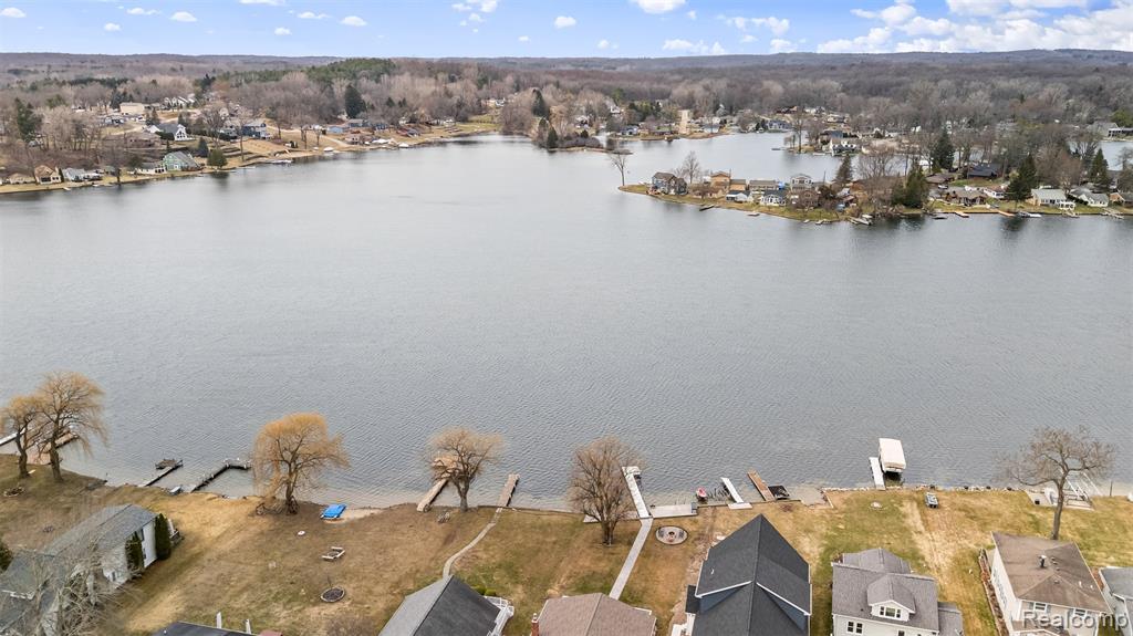2330 Allen Road, Ortonville, MI 48462 — Photo 38